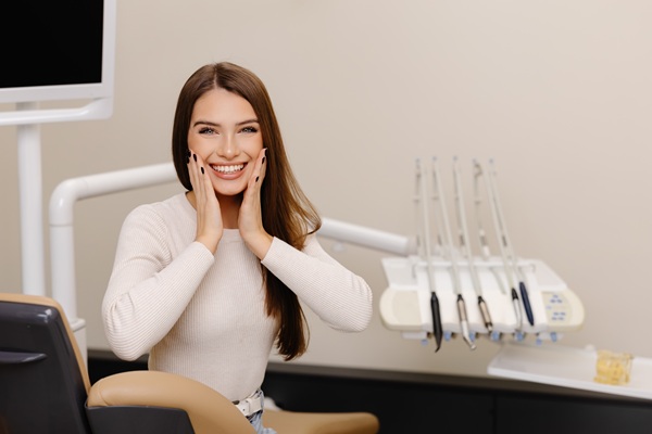A Beginner’s Guide To Professional Teeth Whitening At Home Treatment